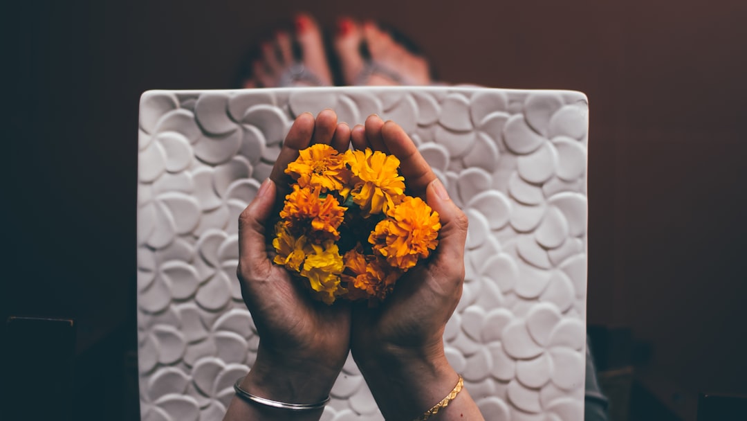 Alles over kromme tenen: oorzaken en oplossingen voor voetproblemen